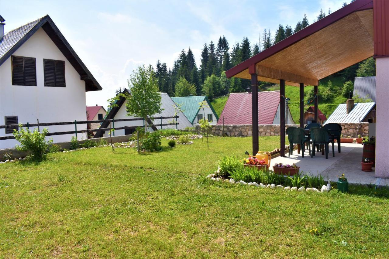 Sepic Accommodation Žabljak Exteriör bild
