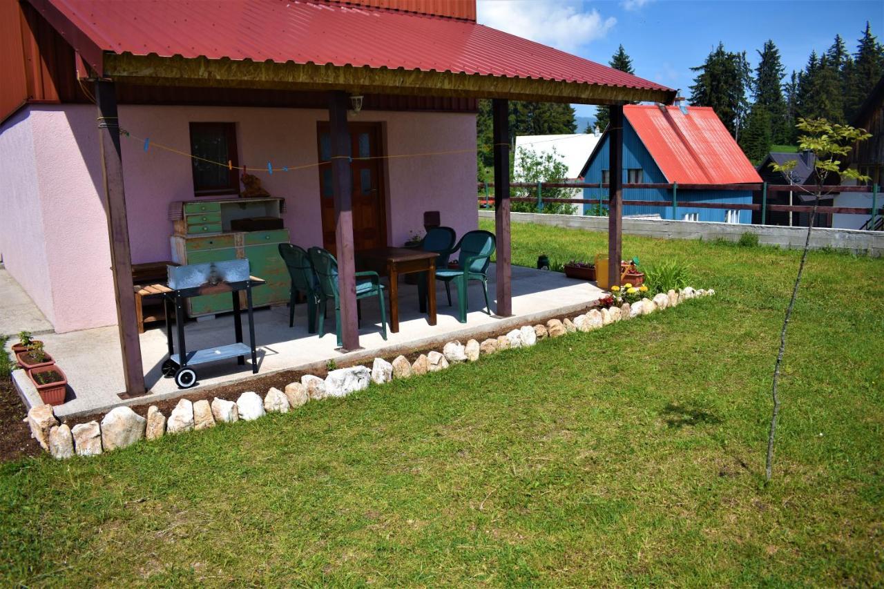 Sepic Accommodation Žabljak Exteriör bild