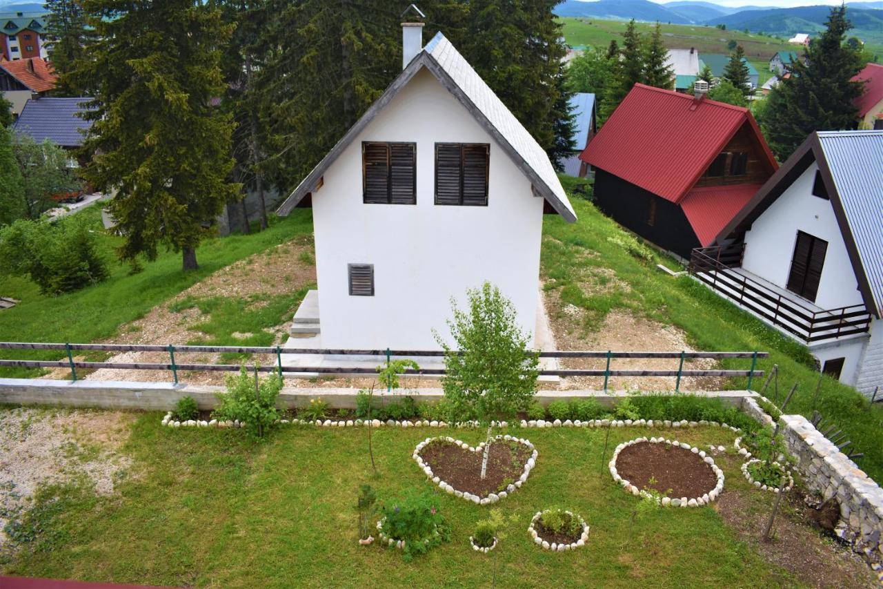 Sepic Accommodation Žabljak Exteriör bild
